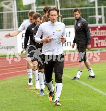 Fussball Bundesliga. Trainingsbeginn SK WAC/St. Andrae. Dario Baldauf. St. Andrae, 12.6.2012.
Foto: Kuess
---
pressefotos, pressefotografie, kuess, qs, qspictures, sport, bild, bilder, bilddatenbank