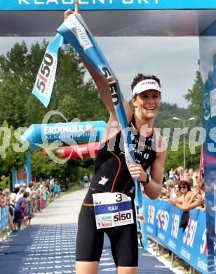 Triathlon 5150 Klagenfurt. Ruedi Wild (SUI). Klagenfurt, 10.6.2012.
Foto: Kuess
---
pressefotos, pressefotografie, kuess, qs, qspictures, sport, bild, bilder, bilddatenbank