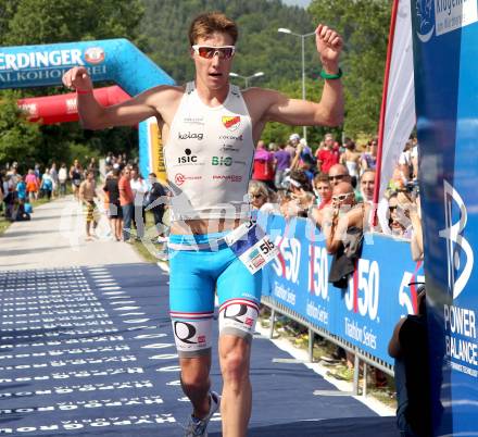 Triathlon 5150 Klagenfurt. Christoph Lorber. Klagenfurt, 10.6.2012.
Foto: Kuess
---
pressefotos, pressefotografie, kuess, qs, qspictures, sport, bild, bilder, bilddatenbank