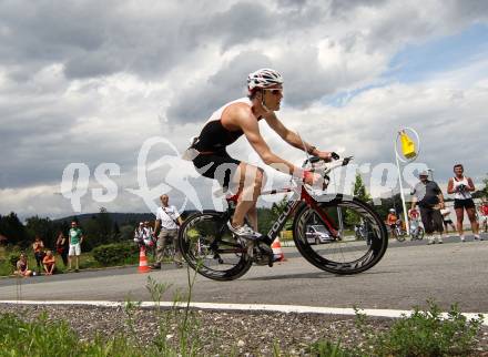 Triathlon 5150 Klagenfurt. Ruedi Wild (SUI). Klagenfurt, 10.6.2012.
Foto: Kuess
---
pressefotos, pressefotografie, kuess, qs, qspictures, sport, bild, bilder, bilddatenbank