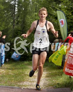 Berglauf oesterreichische Meisterschaft. Schwarzgupflauf. Markus Hohenwarter (AUT). St. Margarethen im Rosental, am 10.6.2012.
Foto: Kuess 
---
pressefotos, pressefotografie, kuess, qs, qspictures, sport, bild, bilder, bilddatenbank