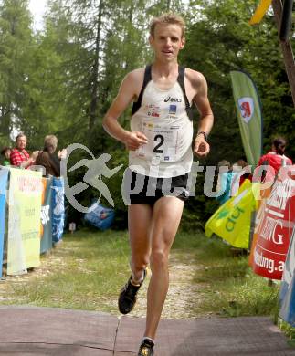 Berglauf oesterreichische Meisterschaft. Schwarzgupflauf. Markus Hohenwarter (AUT). St. Margarethen im Rosental, am 10.6.2012.
Foto: Kuess 
---
pressefotos, pressefotografie, kuess, qs, qspictures, sport, bild, bilder, bilddatenbank