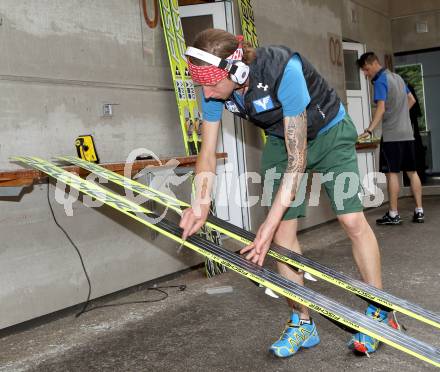 Schi Nordisch. Schispringen. Martin Koch. Villach, 7.6.2012.
Foto: Kuess
---
pressefotos, pressefotografie, kuess, qs, qspictures, sport, bild, bilder, bilddatenbank