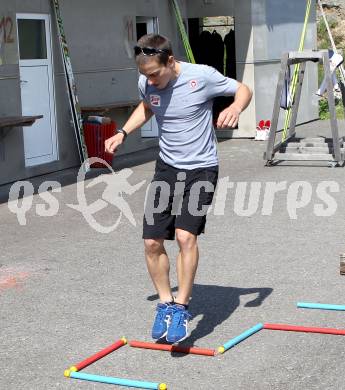 Schi Nordisch. Tomaz Druml. Villach, 7.6.2012.
Foto: Kuess
---
pressefotos, pressefotografie, kuess, qs, qspictures, sport, bild, bilder, bilddatenbank