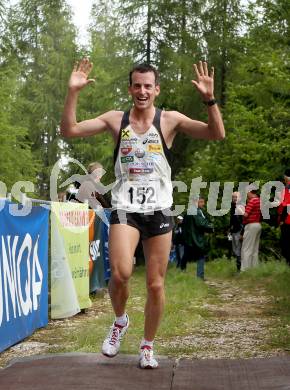 Berglauf Oesterreichische Meisterschaft. Schwarzgupflauf. Thomas Rossmann (AUT). St. Margarethen im Rosental, am 10.6.2012.
Foto: Kuess 
---
pressefotos, pressefotografie, kuess, qs, qspictures, sport, bild, bilder, bilddatenbank