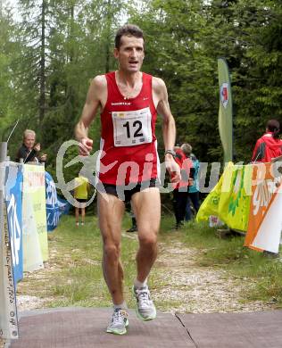 Berglauf Oesterreichische Meisterschaft. Schwarzgupflauf. Helmut Schmuck (AUT). St. Margarethen im Rosental, am 10.6.2012.
Foto: Kuess 
---
pressefotos, pressefotografie, kuess, qs, qspictures, sport, bild, bilder, bilddatenbank