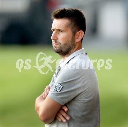 Fussball. Freundschaftsspiel. WAC/St. Andrae gegen SK Austria Klagenfurt. Trainer Nenad Bjelica (WAC). Klagenfurt, 16.6.2012.
Foto: Kuess

---
pressefotos, pressefotografie, kuess, qs, qspictures, sport, bild, bilder, bilddatenbank