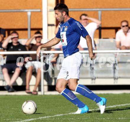 Fussball. Freundschaftsspiel. WAC/St. Andrae gegen SK Austria Klagenfurt. Ruben Rivera (WAC). Klagenfurt, 16.6.2012.
Foto: Kuess

---
pressefotos, pressefotografie, kuess, qs, qspictures, sport, bild, bilder, bilddatenbank
