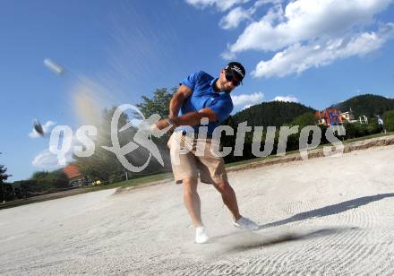 Lederhosengolfturnier.  Gerhard Unterluggauer (VSV). Klopeinersee, am 7.7.2012.
Foto: Kuess
---
pressefotos, pressefotografie, kuess, qs, qspictures, sport, bild, bilder, bilddatenbank