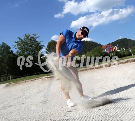 Lederhosengolfturnier.  Gerhard Unterluggauer (VSV). Klopeinersee, am 7.7.2012.
Foto: Kuess
---
pressefotos, pressefotografie, kuess, qs, qspictures, sport, bild, bilder, bilddatenbank