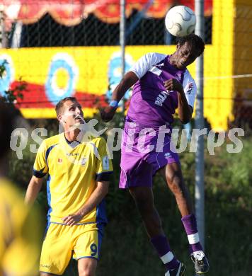 Fussball Testspiel. SK Austria Klagenfurt gegen Domzale. Eric Akoto (Austria). Schiefling, am 8.7.2012.
Foto: Kuess
---
pressefotos, pressefotografie, kuess, qs, qspictures, sport, bild, bilder, bilddatenbank