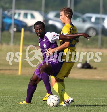 Fussball Testspiel. SK Austria Klagenfurt gegen Domzale. Thierry Fidjeu Tazemeta (Austria). Schiefling, am 8.7.2012.
Foto: Kuess
---
pressefotos, pressefotografie, kuess, qs, qspictures, sport, bild, bilder, bilddatenbank