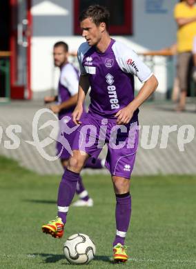 Fussball Testspiel. SK Austria Klagenfurt gegen Domzale. Stefan Erkinger (Austria). Schiefling, am 8.7.2012.
Foto: Kuess
---
pressefotos, pressefotografie, kuess, qs, qspictures, sport, bild, bilder, bilddatenbank