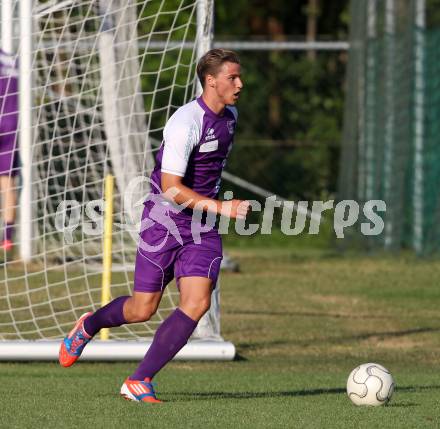 Fussball Testspiel. SK Austria Klagenfurt gegen Domzale. Michael Tschemernjak (Austria). Schiefling, am 8.7.2012.
Foto: Kuess
---
pressefotos, pressefotografie, kuess, qs, qspictures, sport, bild, bilder, bilddatenbank
