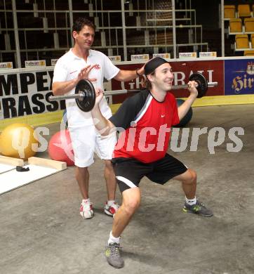 Eishockey. KAC. Sommertraining. Training. Bernhard Sussitz, Patrick Harand. Klagenfurt, 19.6.2012.
Fotos: Kuess
---
pressefotos, pressefotografie, kuess, qs, qspictures, sport, bild, bilder, bilddatenbank