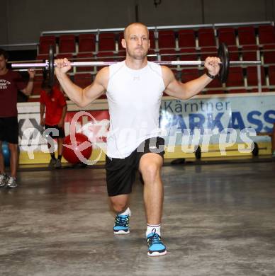 Eishockey. KAC. Sommertraining. Training. Kirisits Johannes. Klagenfurt, 19.6.2012.
Fotos: Kuess
---
pressefotos, pressefotografie, kuess, qs, qspictures, sport, bild, bilder, bilddatenbank