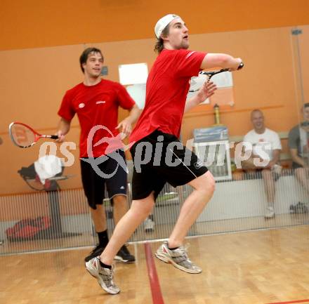 Eishockey. KAC. Sommertraining. Training. Schumnig Stefan, Hundertpfund Thomas. Klagenfurt, 14.6.2012.
Foto: Kuess
---
pressefotos, pressefotografie, kuess, qs, qspictures, sport, bild, bilder, bilddatenbank
