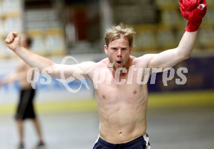 Eishockey. KAC. Sommertraining. Training. Pirmann Markus. Klagenfurt, 19.6.2012.
Fotos: Kuess
---
pressefotos, pressefotografie, kuess, qs, qspictures, sport, bild, bilder, bilddatenbank