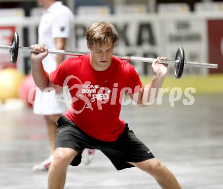 Eishockey. KAC. Sommertraining. Training. Hundertpfund Thomas. Klagenfurt, 19.6.2012.
Fotos: Kuess
---
pressefotos, pressefotografie, kuess, qs, qspictures, sport, bild, bilder, bilddatenbank