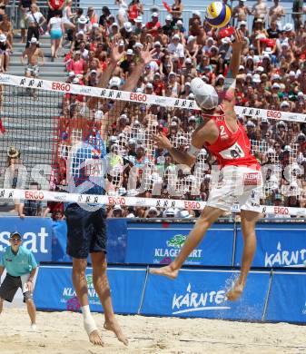 Beachvolleyball Grand Slam. HUBER Alexander Xandi (AUT). Klagenfurt, 20.7.2012
Foto: Kuess

---
pressefotos, pressefotografie, kuess, qs, qspictures, sport, bild, bilder, bilddatenbank