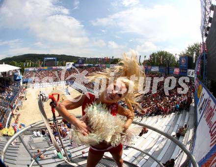 Beachvolleyball Grand Slam. Eskimo Girl. Klagenfurt, 20.7.2012
Foto: Kuess

---
pressefotos, pressefotografie, kuess, qs, qspictures, sport, bild, bilder, bilddatenbank