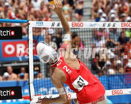Beachvolleyball Grand Slam. HUBER Alexander Xandi (AUT). Klagenfurt, 20.7.2012
Foto: Kuess

---
pressefotos, pressefotografie, kuess, qs, qspictures, sport, bild, bilder, bilddatenbank