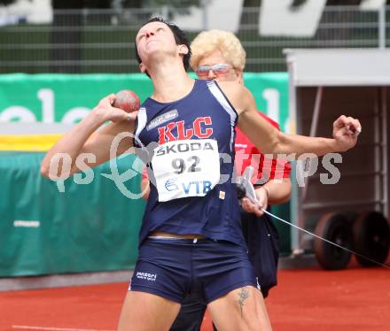 Leichtathletik. Oesterreichische Meisterschaften.  Kugelstossen. Veronika Watzek. KLagenfurt, am 22.7.2012.
Foto: Kuess
---
pressefotos, pressefotografie, kuess, qs, qspictures, sport, bild, bilder, bilddatenbank