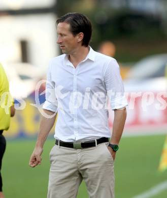 Fussball. Bundesliga. RZ Pellets WAC gegen FC Red Bull Salzburg. Trainer Roger Schmidt  (Salzburg). Wolfsberg, 4.8.2012.
Foto: Kuess

---
pressefotos, pressefotografie, kuess, qs, qspictures, sport, bild, bilder, bilddatenbank