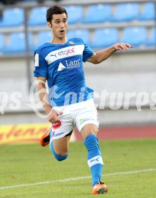 Fussball. Regionalliga. VSV gegen St. Florian. Denis Curic (VSV). Villach, 17.8.2012.
Foto: Kuess
---
pressefotos, pressefotografie, kuess, qs, qspictures, sport, bild, bilder, bilddatenbank