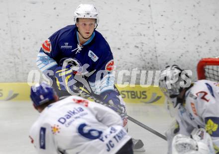 Eishockey Testspiel. VSV gegen HC Vitkovice Steel. Antti Pusa (VSV). Villach, 23.8.2012.
Foto: Kuess
---
pressefotos, pressefotografie, kuess, qs, qspictures, sport, bild, bilder, bilddatenbank