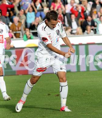 Fussball. Bundesliga. RZ Pellets WAC gegen SC Wiener Neustadt. Torjubel Michael Liendl (WAC). Wolfsberg, 15.9.2012.
Foto: Kuess

---
pressefotos, pressefotografie, kuess, qs, qspictures, sport, bild, bilder, bilddatenbank