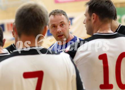 Handball Bundesliga. SC Ferlach gegen HV ece bulls Bruck. Trainer Boris Levc (Ferlach). Ferlach, am 22.9.2012.
Foto: Kuess
---
pressefotos, pressefotografie, kuess, qs, qspictures, sport, bild, bilder, bilddatenbank