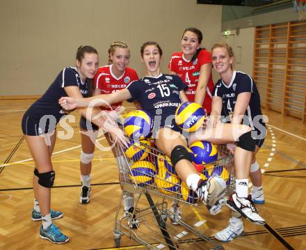 Volleyball. ATSC Wildcats. Kelly Williamson, Whitney Evers, Sabrina Mueller, Sonja Katz, Bajde Anna. Klagenfurt, 2.10.2012.
Foto: Kuess
---
pressefotos, pressefotografie, kuess, qs, qspictures, sport, bild, bilder, bilddatenbank