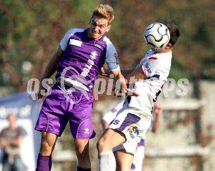 Fussball Regionalliga. SAK gegen SK Austria Klagenfurt. Murat Veliu,  (SAK), Peter Pucker (Austria Klagenfurt). Klagenfurt, 6.10.2012.
Foto: Kuess
---
pressefotos, pressefotografie, kuess, qs, qspictures, sport, bild, bilder, bilddatenbank