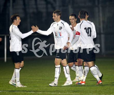 Fussball Kaerntner Liga. Welzenegg gegen WAC Amateure. Torjubel WAC. Welzenegg, am 19.10.2012.
Foto: Kuess
---
pressefotos, pressefotografie, kuess, qs, qspictures, sport, bild, bilder, bilddatenbank