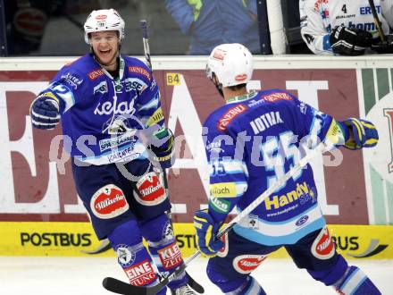 EBEL. Eishockey Bundesligal. EC VSV gegen EHC LIWEST Linz. Torjubel John Hughes, Scott Hotham (VSV). Villach, am 21.10.2012.
Foto: Kuess 


---
pressefotos, pressefotografie, kuess, qs, qspictures, sport, bild, bilder, bilddatenbank
