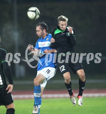 Fussball Regionalliga. VSV gegen Pasching. Christian Prawda (VSV), Philipp Schobesberger (Pasching). Villach, am 25.10.2012.
Foto: Kuess
---
pressefotos, pressefotografie, kuess, qs, qspictures, sport, bild, bilder, bilddatenbank