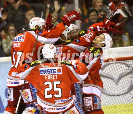 EBEL. Eishockey Bundesliga. EC KAC gegen EC Red Bull Salzburg. Torjubel KAC. Klagenfurt, am 28.10.2012.
Foto: Kuess 


---
pressefotos, pressefotografie, kuess, qs, qspictures, sport, bild, bilder, bilddatenbank