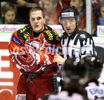 EBEL. Eishockey Bundesliga. EC KAC gegen EC Red Bull Salzburg.  Manuel Geier  (KAC). Klagenfurt, am 28.10.2012.
Foto: Kuess 


---
pressefotos, pressefotografie, kuess, qs, qspictures, sport, bild, bilder, bilddatenbank