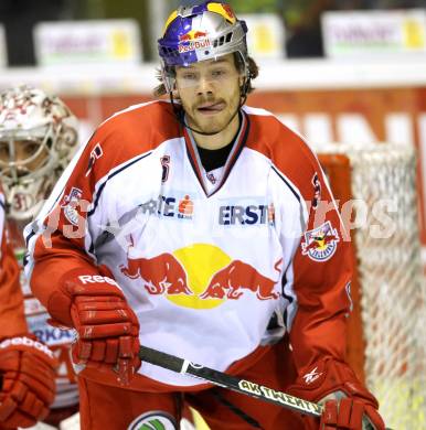 EBEL. Eishockey Bundesliga. EC KAC gegen EC Red Bull Salzburg. Thomas Raffl  (Salzburg). Klagenfurt, am 28.10.2012.
Foto: Kuess 


---
pressefotos, pressefotografie, kuess, qs, qspictures, sport, bild, bilder, bilddatenbank