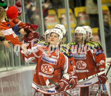 EBEL. Eishockey Bundesliga. EC KAC gegen EC Red Bull Salzburg. Manuel Geier  (KAC). Klagenfurt, am 28.10.2012.
Foto: Kuess 


---
pressefotos, pressefotografie, kuess, qs, qspictures, sport, bild, bilder, bilddatenbank