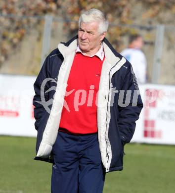 Fussball Regionalliga. SAK gegen Wallern. Trainer Alois Jagodic (SAK). Klagenfurt, 3.11.2012.
Foto: Kuess
---
pressefotos, pressefotografie, kuess, qs, qspictures, sport, bild, bilder, bilddatenbank