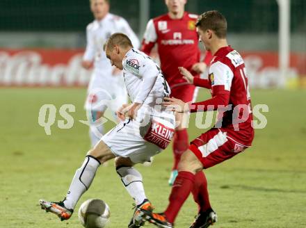 Fussball. Bundesliga. RZ Pellets WAC gegen FC Admira Wacker Moedling.  Manuel Kerhe,  (WAC), Stephan Auer (Moedling). Wolfsberg, 17.11.2012.
Foto: Kuess

---
pressefotos, pressefotografie, kuess, qs, qspictures, sport, bild, bilder, bilddatenbank