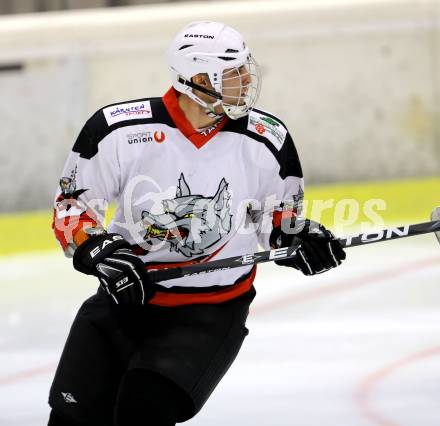 Eishockey. CHL. Tarco Woelfe Klagenfurt gegen 1. EHC Althofen. Juergen Czerminger (Tarco), (Althofen). Klagenfurt, 28.11.2012.
Foto: Kuess
---
pressefotos, pressefotografie, kuess, qs, qspictures, sport, bild, bilder, bilddatenbank