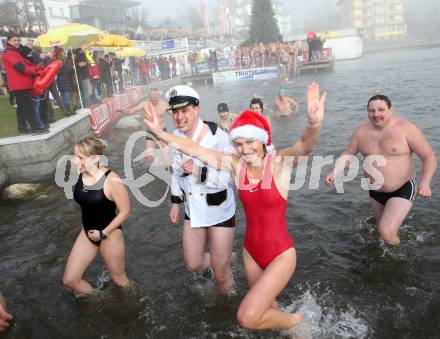 Neujahrsschwimmen.  Velden, am 1.1.2013.
Foto: Kuess 
---
pressefotos, pressefotografie, kuess, qs, qspictures, sport, bild, bilder, bilddatenbank