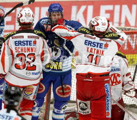 Eishockey. EBYSYL. VSV U20 gegen KAC U20. Valentin Leiler, (VSV), Sebastian Katnik , Stefan Schumnig (KAC). Villach, 6.1.2013.
Foto: Kuess
---
pressefotos, pressefotografie, kuess, qs, qspictures, sport, bild, bilder, bilddatenbank