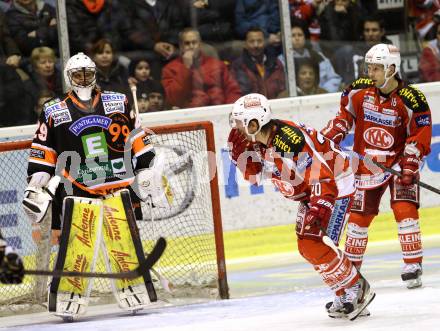 EBEL. Eishockey Bundesliga. EC KAC gegen Moser Medical Graz 99ers.   John Lammers,  (KAC), Frederic Cloutier (Graz). Klagenfurt, am 6.1.2013.
Foto: Kuess 


---
pressefotos, pressefotografie, kuess, qs, qspictures, sport, bild, bilder, bilddatenbank