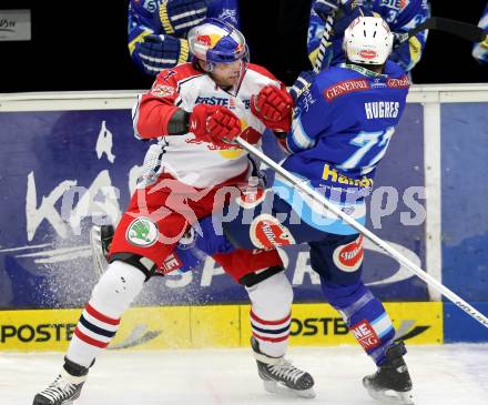 EBEL. Eishockey Bundesliga. EC VSV gegen EC Red Bull Salzburg. John HUghes,  (VSV), Douglas Lynch (Salzburg). Villach, am 11.1.2013.
Foto: Kuess 


---
pressefotos, pressefotografie, kuess, qs, qspictures, sport, bild, bilder, bilddatenbank