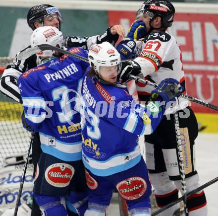EBEL. Eishockey Bundesliga. EC VSV gegen HC Orli Znojmo. Markus Peintner, Andreas Wiedergut,  (VSV), Ondrej Fiala (Znojmo). Villach, am 15.1.2013.
Foto: Kuess 


---
pressefotos, pressefotografie, kuess, qs, qspictures, sport, bild, bilder, bilddatenbank