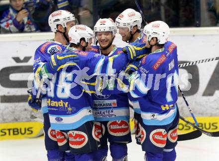 EBEL. Eishockey Bundesliga. EC VSV gegen HC Orli Znojmo. Torjubel Brad Cole, Marco Pewal, John Hughes, Scott Hotham, Derek Ryan (VSV). Villach, am 15.1.2013.
Foto: Kuess 


---
pressefotos, pressefotografie, kuess, qs, qspictures, sport, bild, bilder, bilddatenbank
